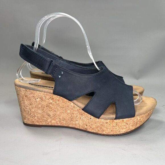 Clarks Sandals Women's Size 8.5 Blue Leather Cork Wedge Platform Adjustable - Picture 1 of 14